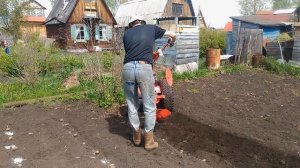 2019 посадка картошки Агатом на колесах от Нивы.