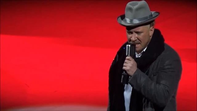 Алексей Кравченко в спектакле 
