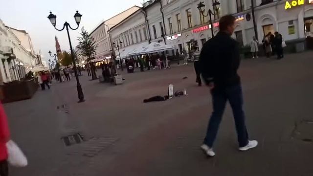 Танцор диско ? на улице Баумана. Казань смотреть онлайн