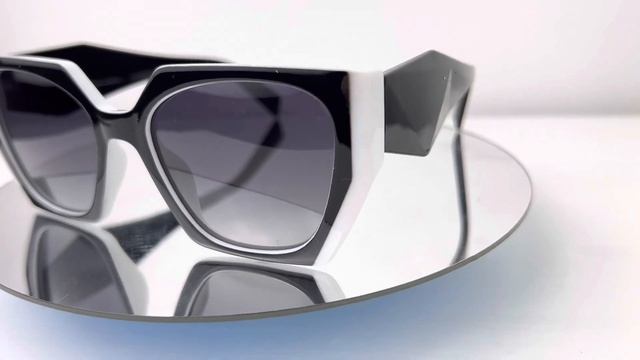 Модные солнцезащитные очки. ТРЕНД 2023 смотреть онлайн