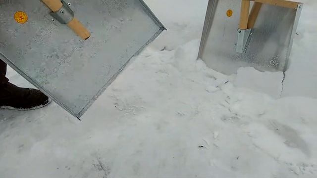 Лопаты для уборки снега ЛСУ-6 алюминий и ЛСУ-6 цинк смотреть онлайн