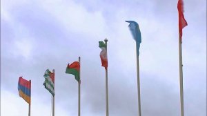 Поднятие флагов стран-участниц СКШУ «Кавказ-2020» на полигоне Капустин Яр