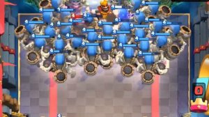 МИНИ ПЕККА VS ГИГАНТСКИЙ СКЕЛЕТ | CLASH ROYALE CHALLENGE