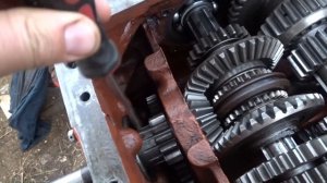 трактор Т 25\/регулировка КПП\/чтобы не было ГУЛА)))
