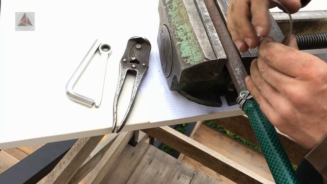 Clamp holder The resulting connection performs it’s function 100% смотреть онлайн