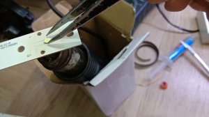 Ремонт подсветки LED ЖК HARPER 22F470 / Звук есть, изображение пропадает / Замена светодиодов