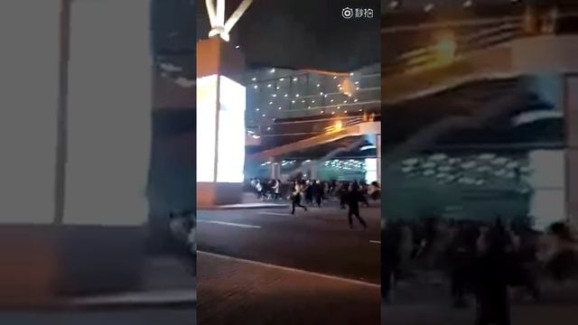 170330 Kris Wu at Zhangjiajie Airport [Zombie apocalypse scene]