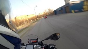 MotoVlog #1: Обзор мотоцикла BMW R1200R. Новый "классик" для города.