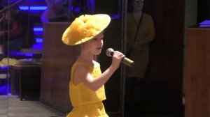 "Счастливый день", муз. Т.Бурцевой, сл. М.Садовского, исп  Вика Смирнова