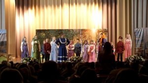 Концерт народных коллективов на большой сцене Магнитогорской консерватории им. М.И. Глинки.