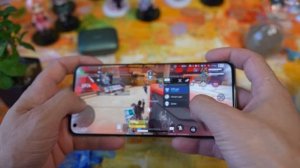 ИДЕАЛЬНЫЙ ФЛАГМАН ?? СМАРТФОН ONEPLUS 11 VS XIAOMI 13 Snapdragon 8 Gen2  WQHD+ LTPO 3.0