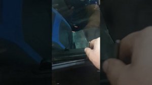 как открыть рено логан если ключи в машине