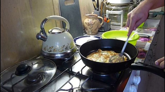 Блинчики с безумным клюквенным соусом | Теперь этот соус друг семьи смотреть онлайн