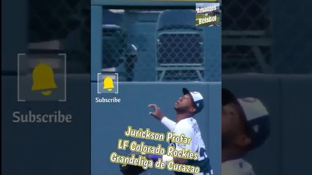 JURICKSON PROFAR 🇨🇼⚾️ LF @Rockies Atajadón contra la pared del Coors Field Vs Gigantes