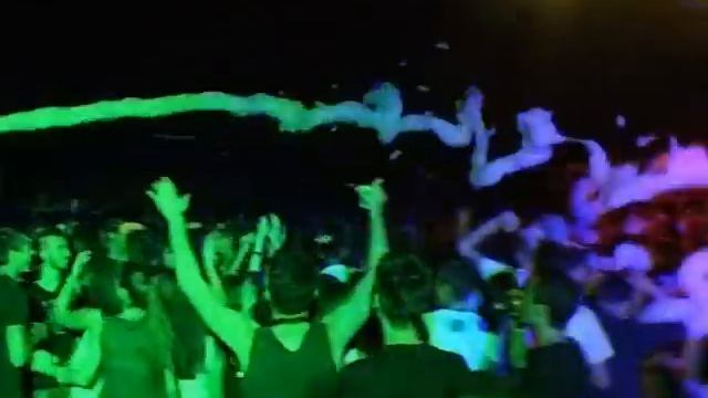 Пена забава во Битола смотреть онлайн