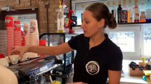 Эспрессо макиято. Урок № 9. Курсы бариста.