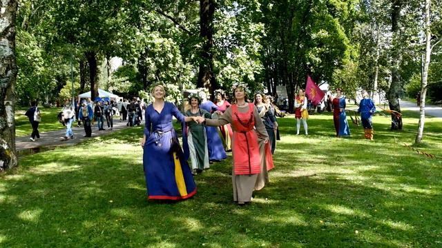 SolDans. Black Alman/ Black Almain. Medieval Day, Helsinki. Helsingan Keskiaikapäivä. Medieval Danc