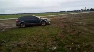 Subaru outback 3.0 в грязи