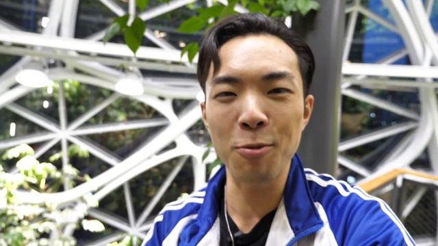 What's It Like Inside the $4 BILLION DOLLAR Amazon Spheres? | Amazon Office Tour смотреть онлайн