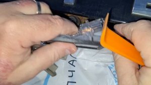 замена подсветки номера Рено Дастер