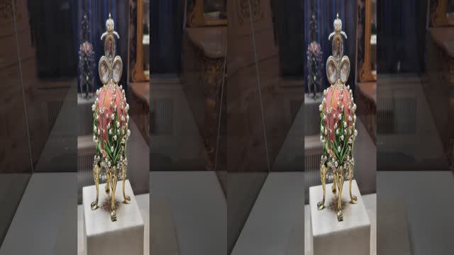 3D. Питер. По залам музея Фаберже / St. Petersburg. Walk through the halls of the Faberge Museum.