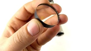 Ремонт подзорной трубы  ( чистим переднюю линзу изнутри ) / spyglass repair