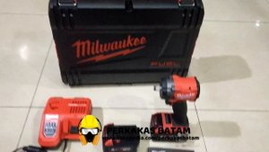 Milwaukee M18FIW2F12-502X FUEL M18 FIW2F12 IMPACT WRENCH Compact 1/2"