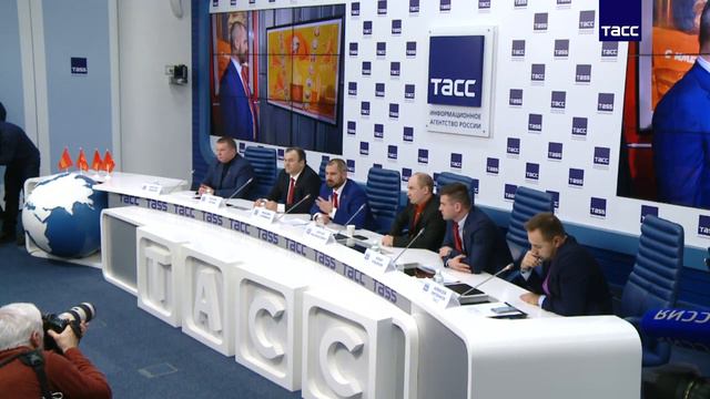 Пресс конференция кандидата в президенты России Максима Сурайкина смотреть онлайн