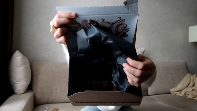 РАСПАКОВКА ПОКУПОК: caudalie, новая палетка Nars, помады Charlotte Tilbury, шопинг на Net-a-Porter смотреть онлайн