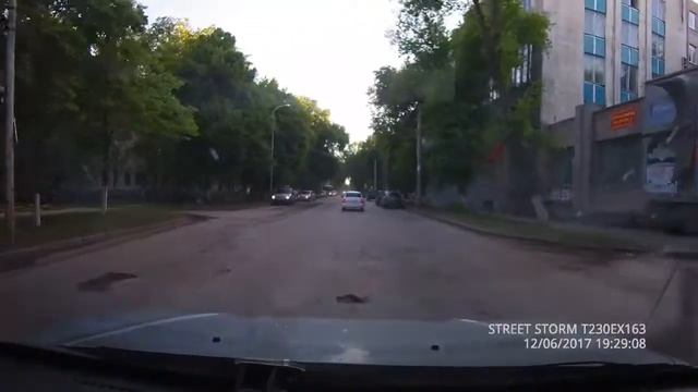 г. Самара, ул. Физкультурная на день независимости России 12.06.2017 смотреть онлайн