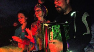 Девчонки полюбили не меня. Песня под гармонь у костра на ВОТЭТНО