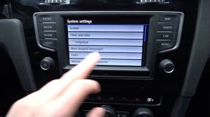 Как изменить язык на дисплее автомобиля VOLKSWAGEN Golf 7 / Настроить язык дисплея VOLKSWAGEN Golf
