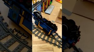 Обзор Грузовой поезд Лепин 02008 аналог Лего 60052