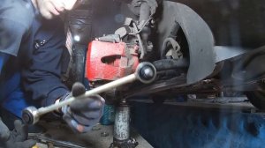 Замена правого шруса и сайлентблоки передних рычагов Фольксваген Поло ( Volkswagen Polo)