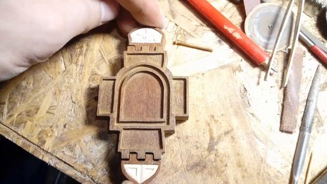 Панагия из дерева и бивня мамонта смотреть онлайн