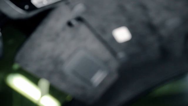 BMW X5 (G05) перетяжка кожей торпедо и потолка алькантарой [ПЕРЕТЯЖКА ПОТОЛКА 2022]