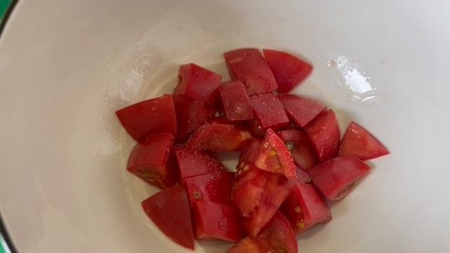Салат хрустящий баклажан