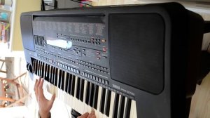 Yamaha PSR 5700