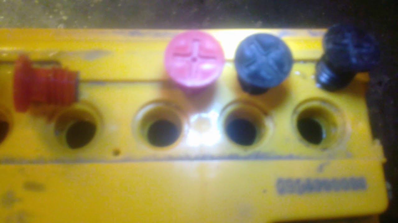 Замыкание Банки АККУМУЛЯТОРА. Как узнать какая и что делать. смотреть онлайн