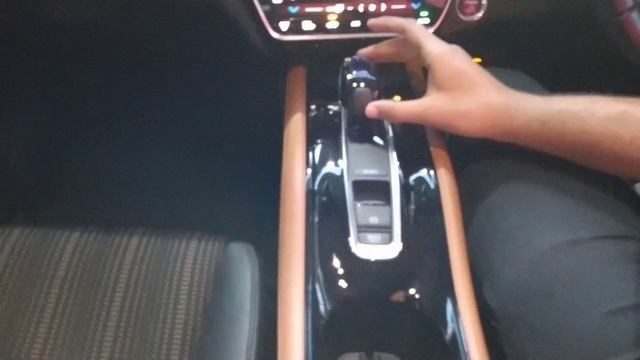 Honda Vezel 2020 Special Edition Detailed Review