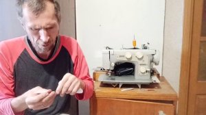 маслёнка для труднодоступных мест швейной машины.