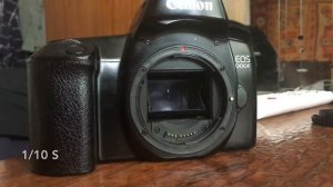 Canon EOS 1000f shutter sound