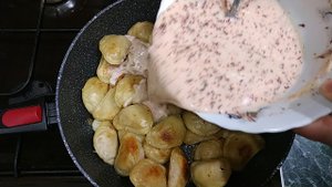 Потрясающее горячее для всей семьи!Беру пачку пельменей и готовлю dumplingsблюдо ИЗ ПЕЛЬМЕНЕЙ.mp4