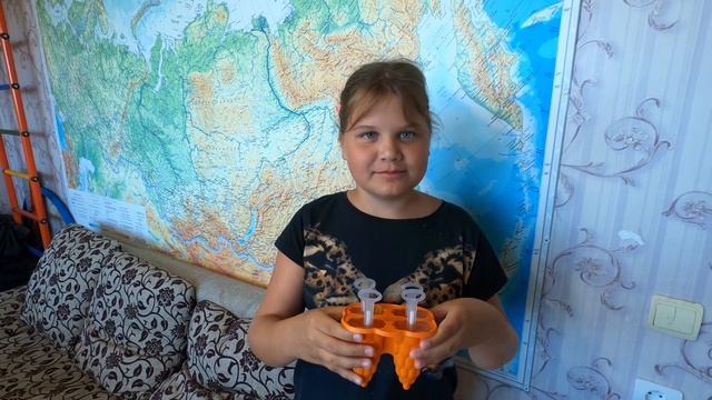 Фруктовый лёд из газировки и мармелада