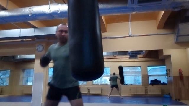 Заминка после тяжёлой силовой тренировки - смотреть видео онлайн от «Доступный фитнес» в хорошем качестве, опубликованное 17 декабря 2023 года в 6:10:24.