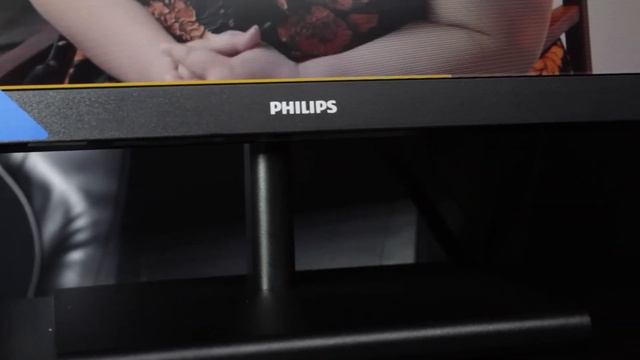 UNBOXING MONITOR GAMING 144Hz KEREN PARAH!! | Philips 272E1GSJ смотреть онлайн