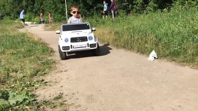 Тест Драйв Электро Гелика G63 | Первый влог с Детьми .