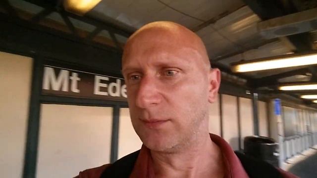 Втыкаю на схему Нью-Йоркского метро смотреть онлайн