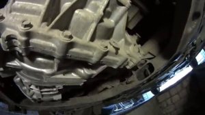 Замена жидкости в редукторе Nissan Лиф