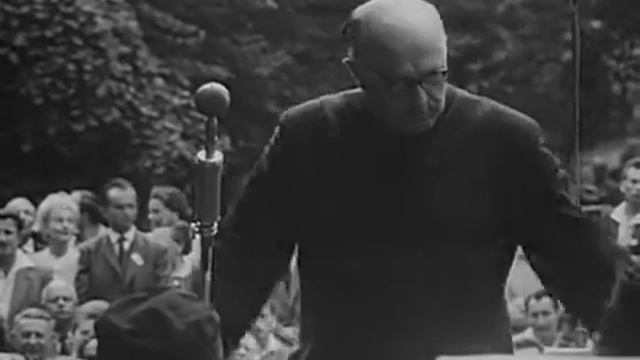 Milos Forman - Cerny Petr смотреть онлайн